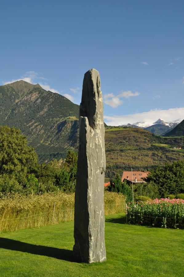 Gasthof Weisses Kreuz Naturns Esterno foto