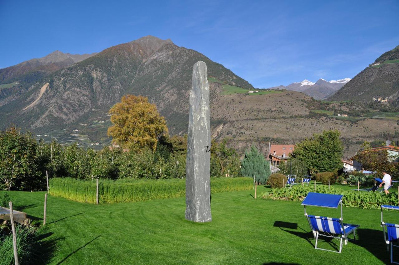 Gasthof Weisses Kreuz Naturns Esterno foto